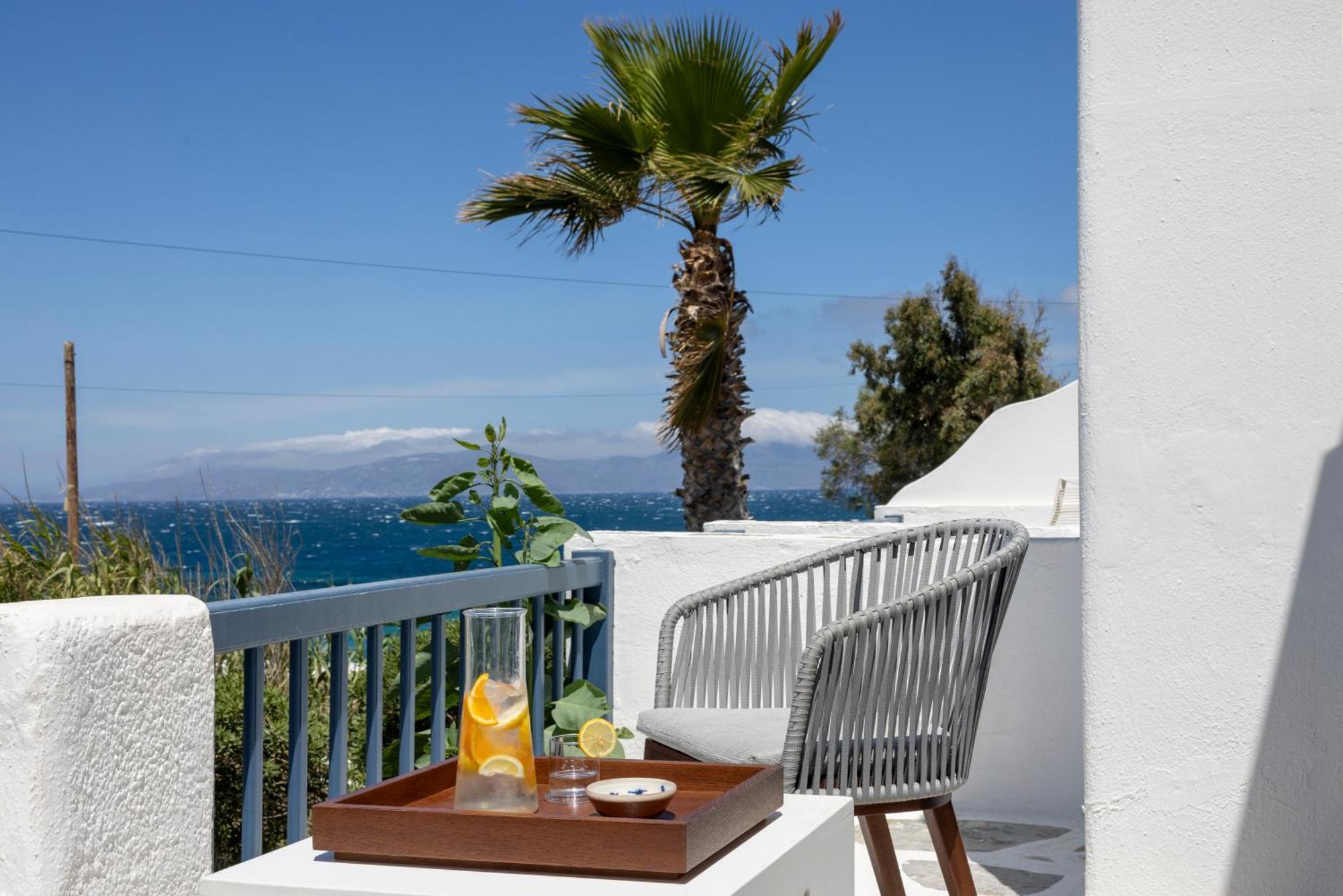 Double or Twin Room Sea View